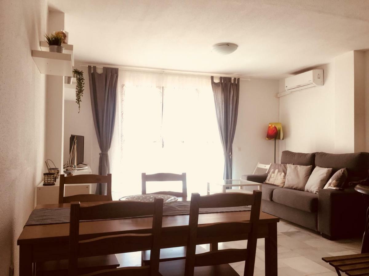 Apartamento Pueblo Evita 33 *